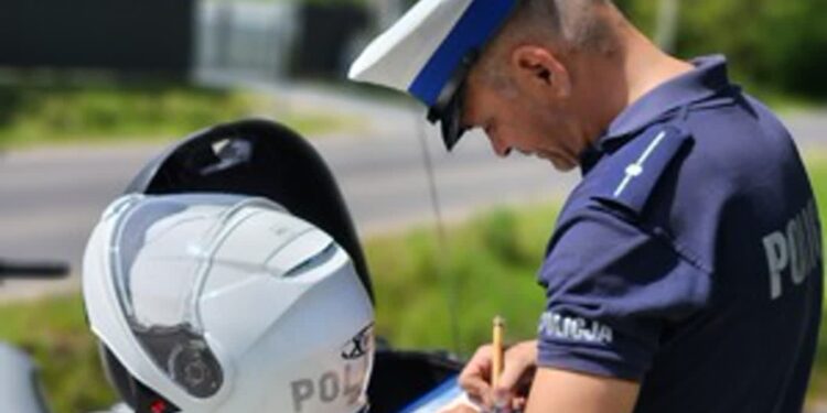 Mielec: Jechali za szybko, stracili prawo jazdy