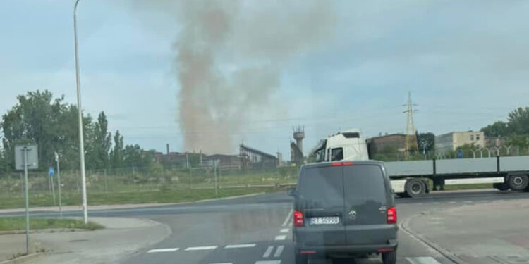 Stalowa Wola: Miasto bada powietrze i hałas na strefie przemysłowej – chce tam stacji monitorującej jakość powierza