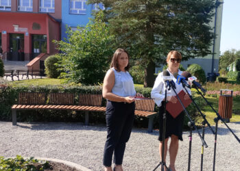 Stalowa Wola: Rok szkolny w mieście rozpoczyna blisko 6700 dzieci i młodzieży