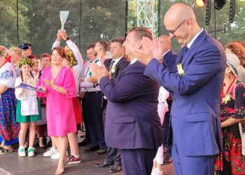 Sandomierz: Wieniec z Krzcina powalczy o zwycięstwo na dożynkach wojewódzkich w Tokarni