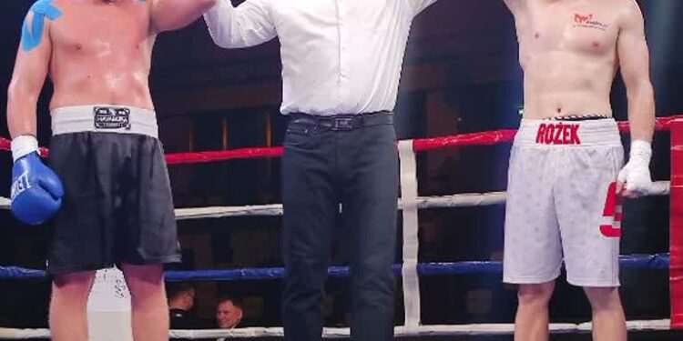 Mielec: Ring, emocje i  walka  podczas Gali  Boksu Zawodowego