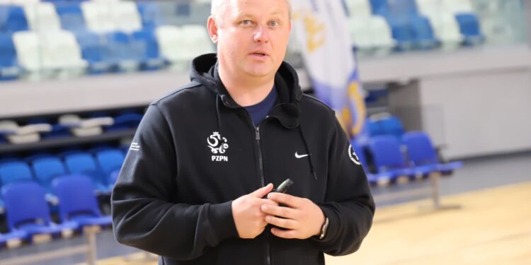 Mielec: Konferencja trenerska Akademii Grassrootss