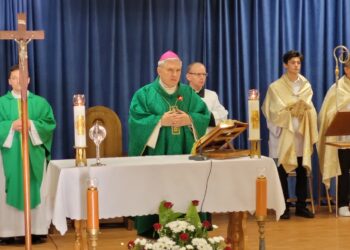 Sandomierz: Nauczanie i wychowywanie młodego pokolenia – trudne i odpowiedzialne zadanie