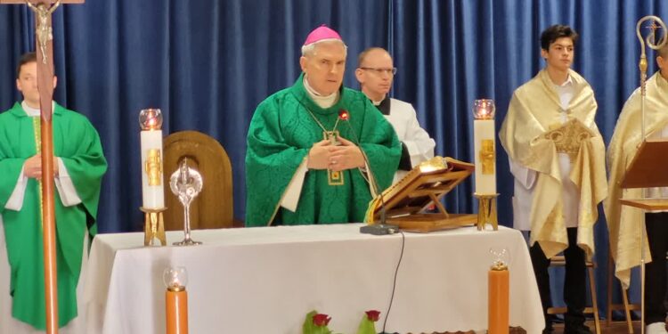 Sandomierz: Nauczanie i wychowywanie młodego pokolenia – trudne i odpowiedzialne zadanie