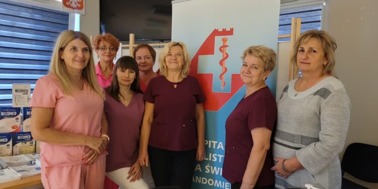 Sandomierz: „Różowy Październik” – zrób mammografię i cytologię!