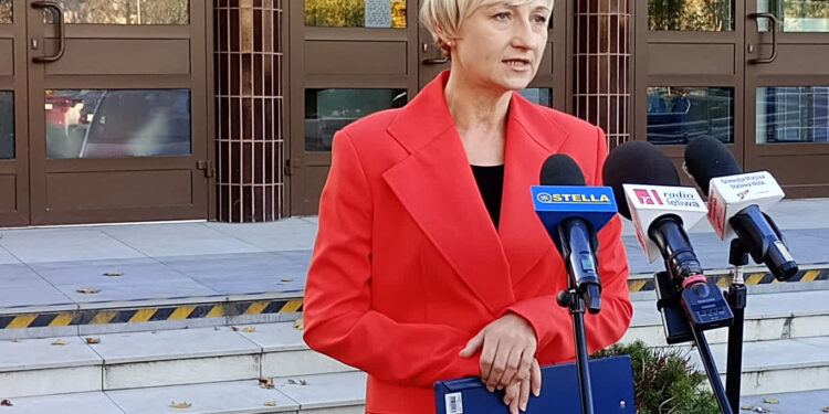 Stalowa Wola: O przemocy wobec kobiet, warsztatach i centrum dla kobiet