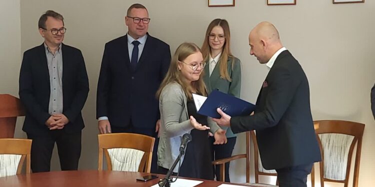 Tarnobrzeg. Powiatowe obchody Dnia Nauczyciela