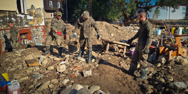 Nisko przekaże 50 tysięcy złotych dla Lądka Zdroju. We współpracy z żołnierzami pomoże też rzeczowo