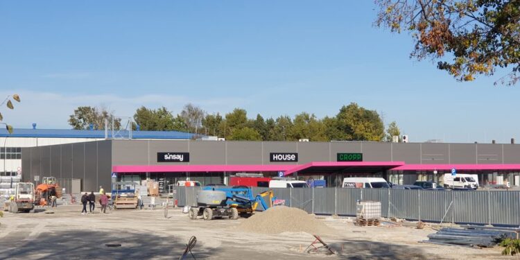 Tarnobrzeg: Jest dokładna data otwarcia największego w mieście centrum handlowego