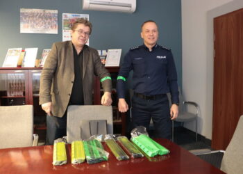 Mielec: Odblaskowa pomoc dla mieleckiej Policji