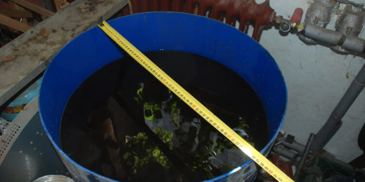 Nisko: Policjanci zlikwidowali dwie bimbrownie