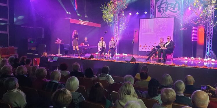 Tarnobrzeg: „Jesienna zaduma” w WOZOWNI