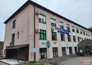 Nowa Dęba. O sytuacji szpitala na sesji w powiecie