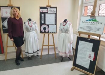 Tarnobrzeg: Warsztaty białego śpiewu i opowieść o hafcie lasowiackim