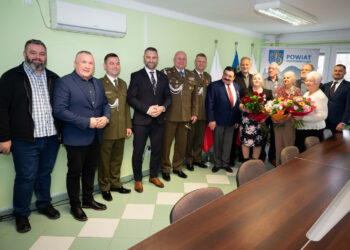 Stalowa Wola: Rodzice otrzymali medale „Za Zasługi dla Obronności Kraju”