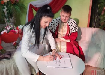 Gorzyce. Ukazały się „Anielskie Szepty”