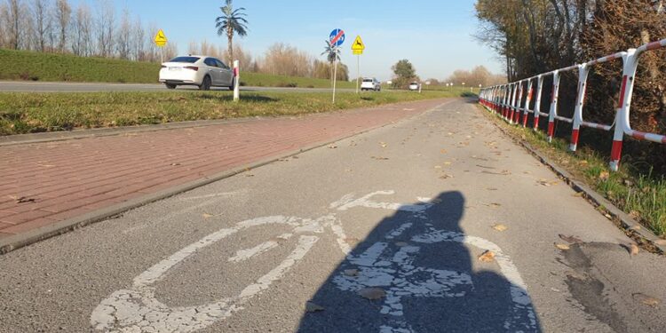 Tarnobrzeg: Ścieżka rowerowa nad jezioro do remontu