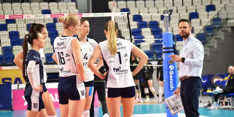 Mielec: To był emocjonujący i szalony pojedynek na siatkarskim parkiecie