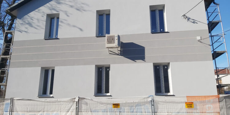 Nisko: Budynek przy Paderewskiego 4 po pierwszym etapie termomodernizacji