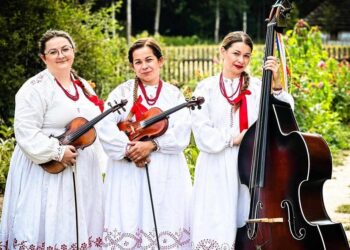 Nowa Dęba. Puls Puszczy i lasowiacka potańcówka