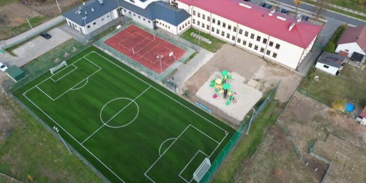 Tuszów Narodowy: Orlik Jaślany już wyremontowany