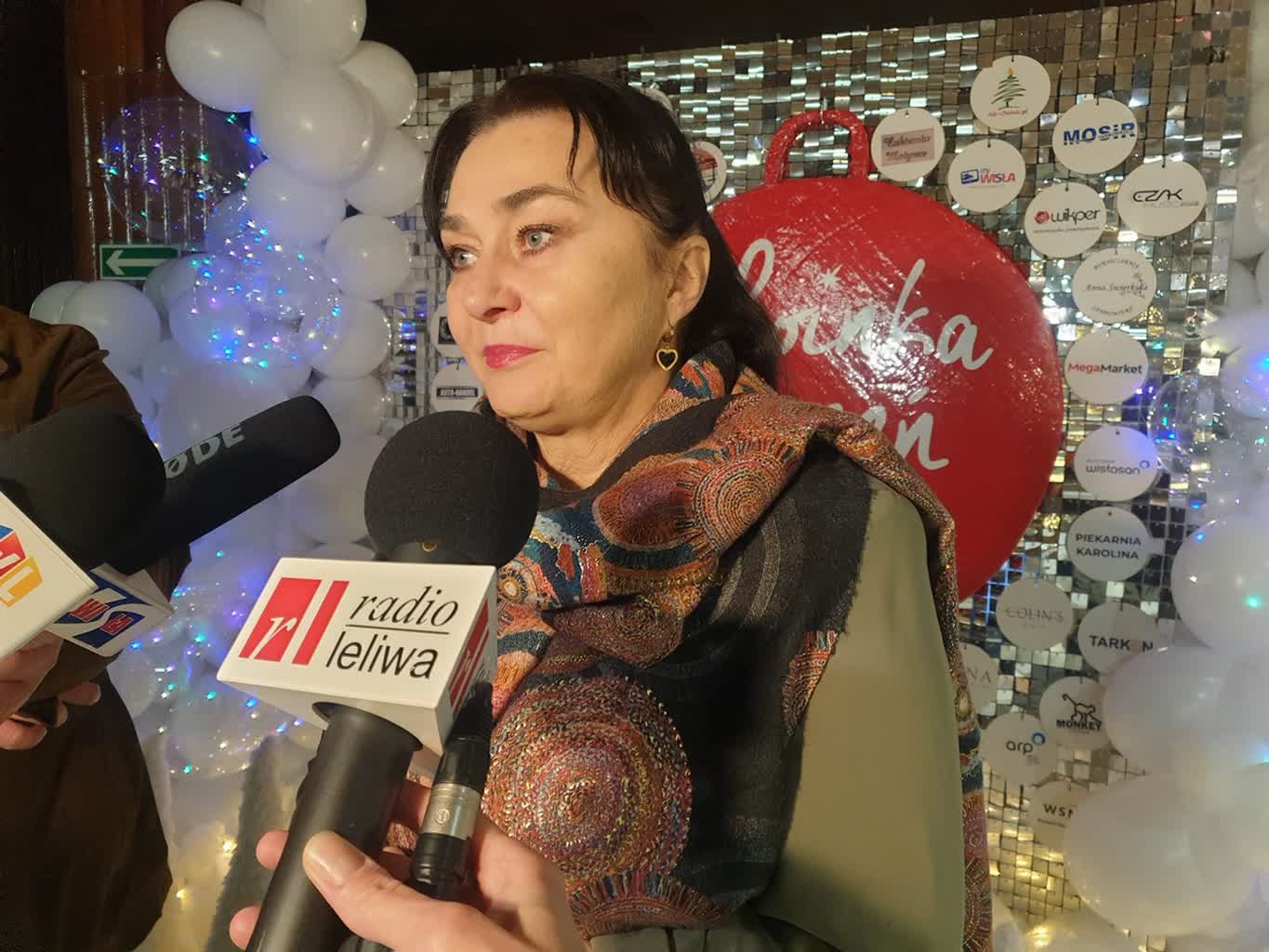 Publiczność podczas XVIII finału 'Choinki Życzeń' w hali MOSiR Tarnobrzeg