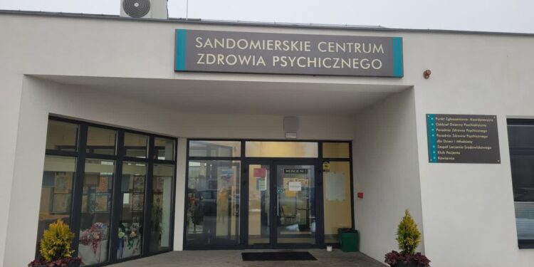 Sandomierz: Co dalej z Centrami Zdrowia Psychicznego w Polsce?