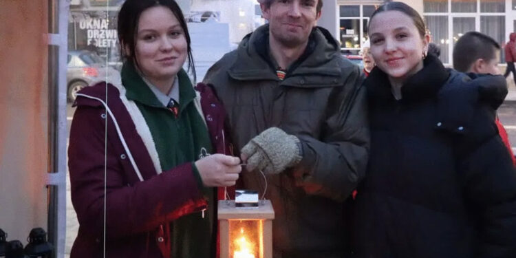 Stalowa Wola: Harcerze w niedzielę przekażą Betlejemskiego Światełka Pokoju