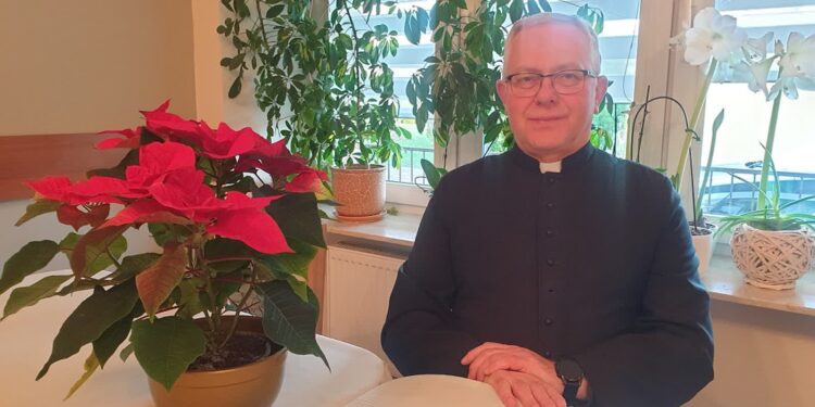 Rozmowa świąteczna z księdzem dziekanem, Adamem Markiem, proboszczem parafii pod wezwaniem Chrystusa Króla w Tarnobrzegu.