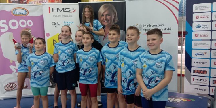 Tarnobrzeg: 20 medali UKS Delfin Tarnobrzeg na Otylia Swim Cup w  Dębicy
