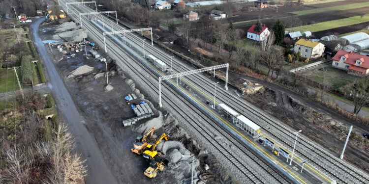 Skarżysko-Kamienna – Sandomierz: Szybsze połączenia po zmodernizowanych torach