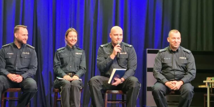 Sandomierz: „Porozmawiajmy o bezpieczeństwie – razem przeciwko problemowi alkoholu”