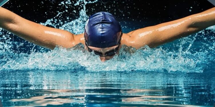 Połaniec. Noworoczny maraton pływacki