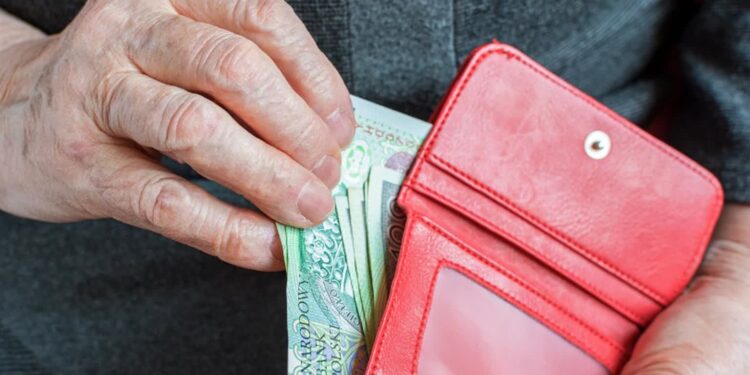 Mielec: Dyżur telefoniczny   przyjmowanie wniosków o tzw. rentę wdowią