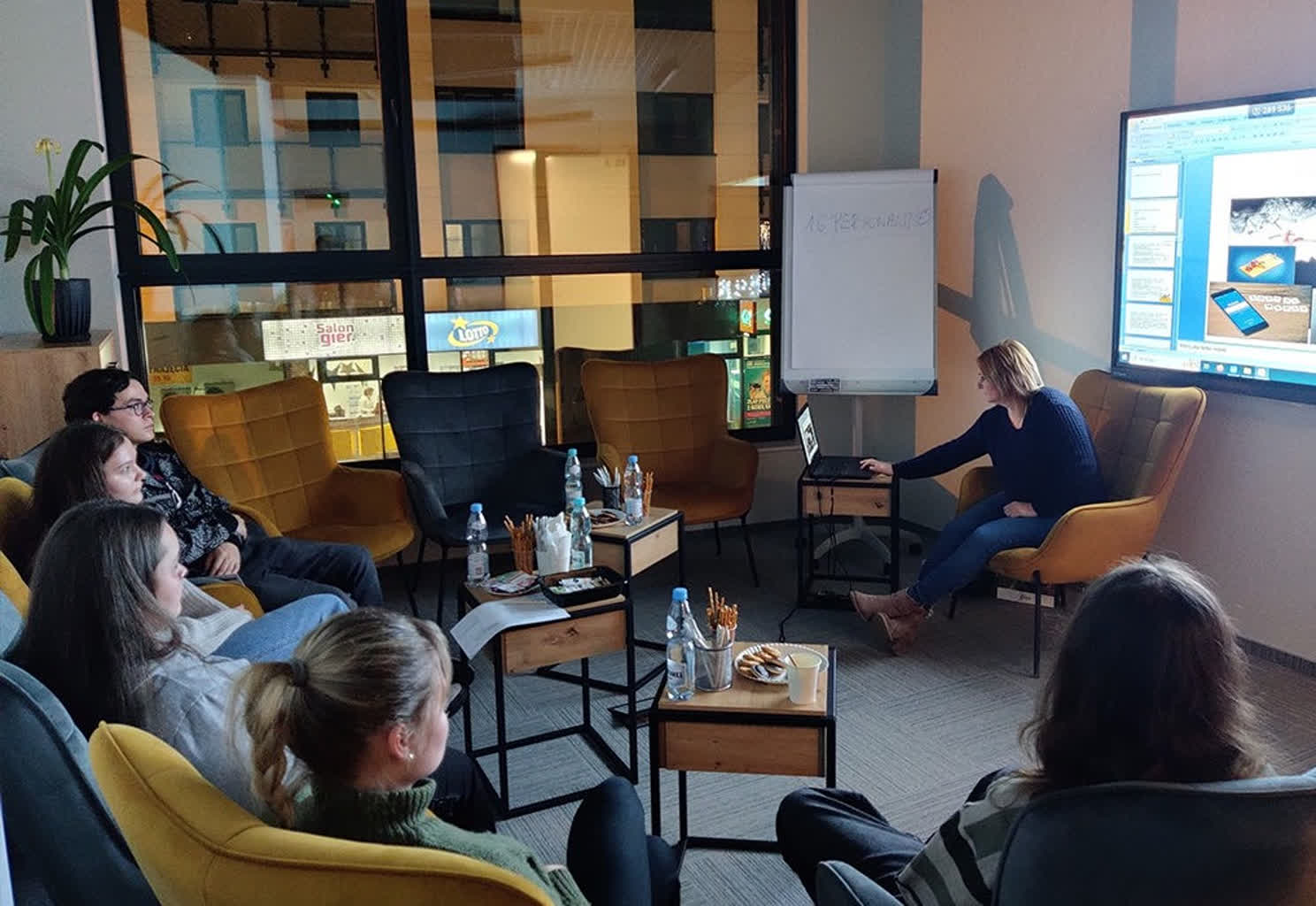 pup-czas na młodych2.jpg