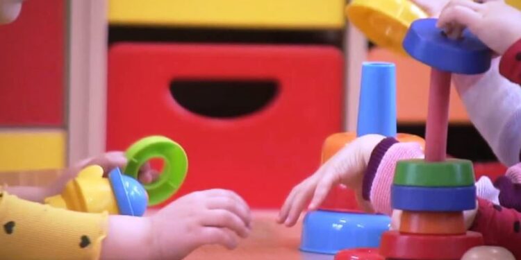 Region: Programy adresowane do rodziców dzieci w wieku do 3 lat.