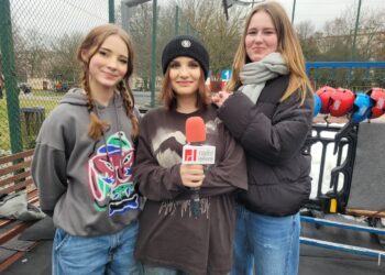 Sandomierz: Sztuczne lodowisko czeka na chętnych.