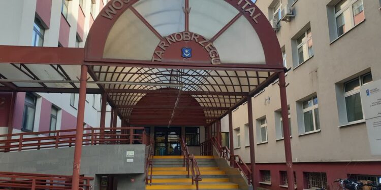 Tarnobrzeg: Rozpoczęcie modernizacji Szpitalnego Oddziału Ratunkowego – zmiany organizacyjne w funkcjonowaniu szpitala