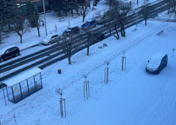 Raniżów: Dachowanie na drodze. Uważajmy!