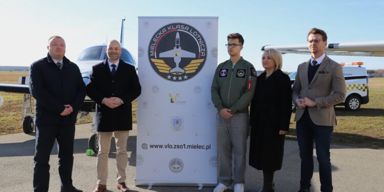 Mielec: Lotnisko Mielec włącza się w projekt powstania klasy lotniczej !
