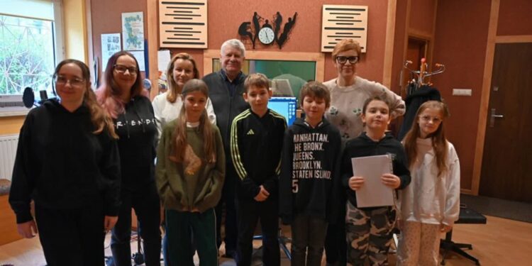 Tarnobrzeg: Słuchowisko w Radiu Leliwa – „O dziadku, co miał powiastkę na każdą okazję”