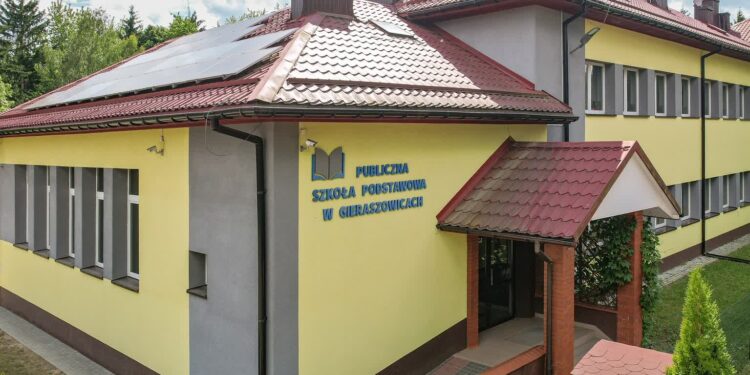Łoniów. W Gieraszowicach zamiast podstawówki będzie filia?