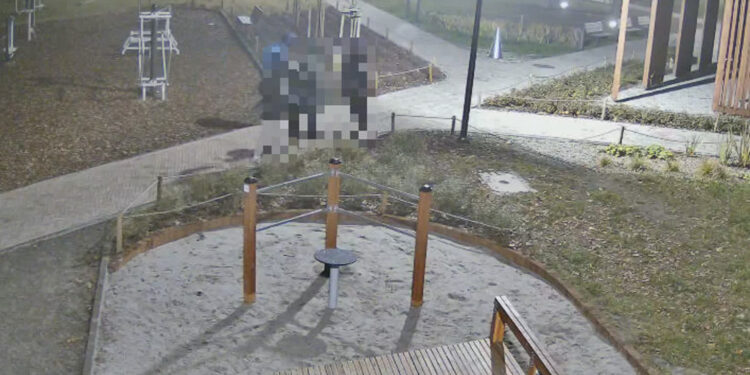 Stalowa Wola: Piątka nastolatków odpowie za zniszczenie mienia