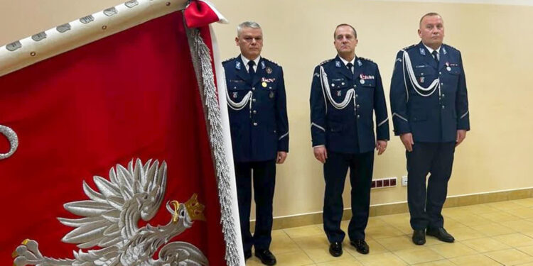 Stalowa Wola: Uroczystość przekazania sterów w stalowowolskiej KPP