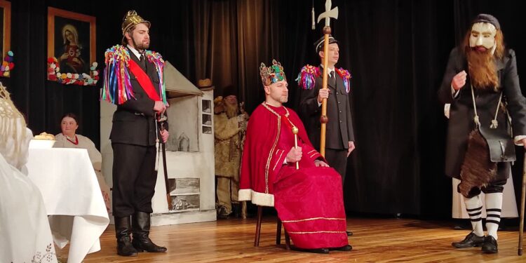 Kolbuszowa: Od ponad 40 lat trwa Przegląd Widowisk Kolędniczych