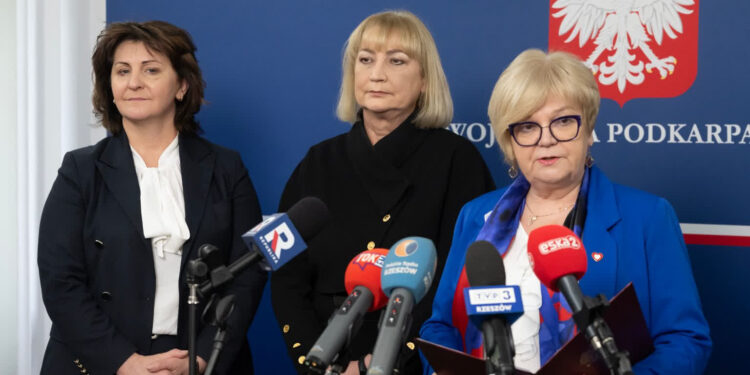 Rzeszów, Nisko: Sytuacja niżańskiego szpitala ponownie tematem konferencji Wojewody