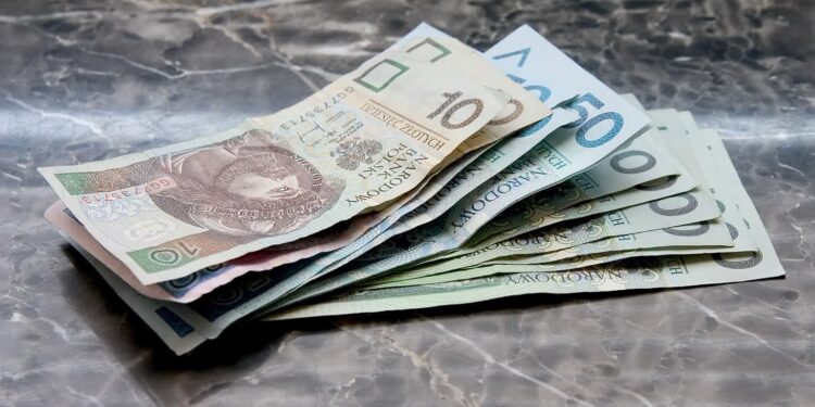 Region: ZUS czeka na nowe wnioski o 800+