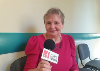 Doktor nauk medycznych Elżbieta Gleba – psycholog, psychoterapeuta, muzykoterapeuta oraz Członek Wspólnoty Życia Chrześcijańskiego.