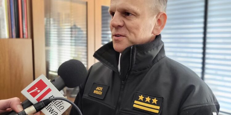 Tarnobrzeg: Zastępca Komendanta Miejskiej PSP w Tarnobrzegu, wieloletni rzecznik prasowy zakończył służbę