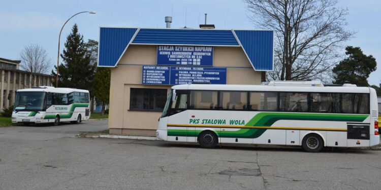 PKS Stalowa Wola uruchamia połączenia do Tarnobrzega i Wydrzy
